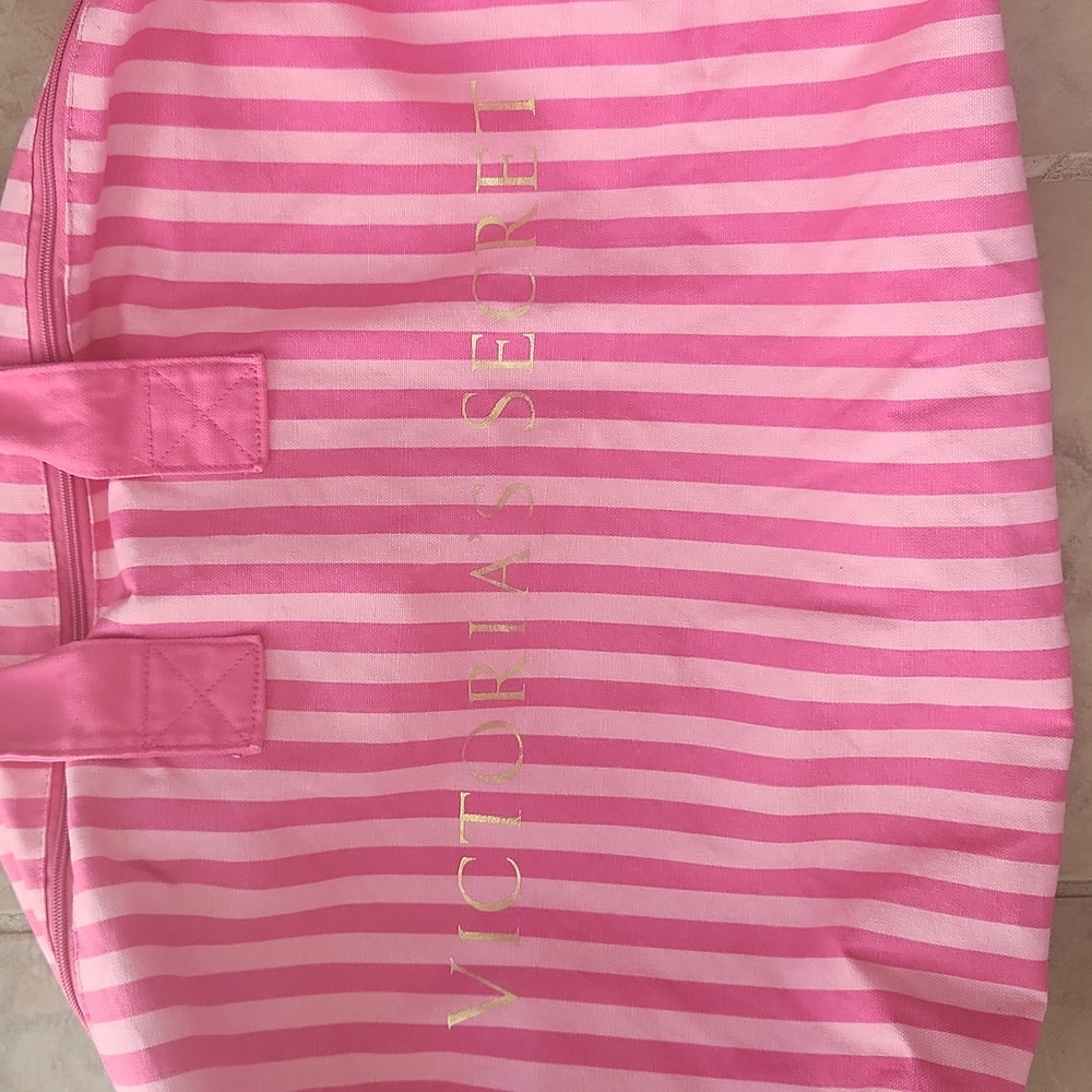 Victoria Secret Tote.